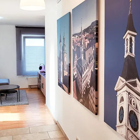 Zentrale Ferienwohnung In Aalen City Mit 4-Sternen Exterior photo