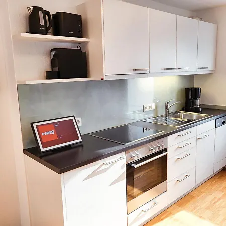 Zentrale Ferienwohnung In Aalen City Mit 4-Sternen Exterior photo